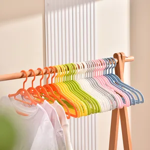 Rutschfeste Nahtlose Kunststoff Kleiderbügel Anti-Schulter Ecke Wäscheständer Modern Minimalistisch Haushalt Kleiderhaken