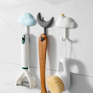Simpatici ganci adesivi a forma di nuvola e luna per cucina, bagno e organizzazione