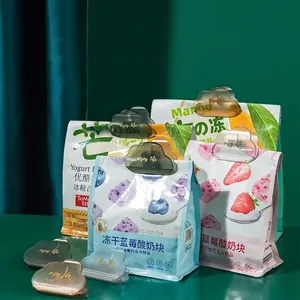 Transparent cloud-shaped magnetic food sealing clips for kitchen snack storage