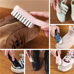 Brosse à chaussures en caoutchouc crêpe pour le nettoyage du daim et du cuir