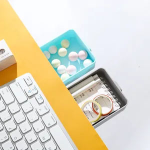 Cajón de almacenamiento oculto debajo del escritorio para artículos de oficina creativos