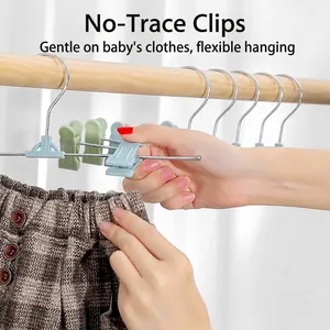 Grucce per pantaloni in plastica con clip per vestiti per neonati