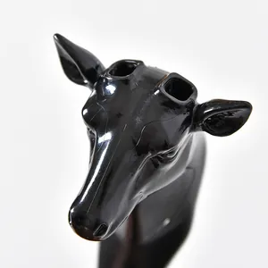 Appendiabiti da muro testa di cervo nero lucido decorativo per casa e ufficio chic