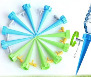 12er-Set automatische Bewässerungsspitzen mit einstellbarem Ventil für die Gartenarbeit