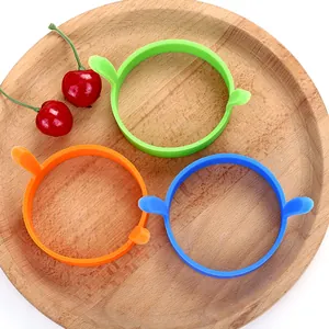 Lot de 3 anneaux à œufs en silicone alimentaire avec poignées pour une cuisson antiadhésive