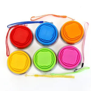 Juego de seis tazas plegables de silicona de colores portátiles con correas a juego
