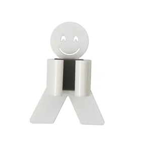 Supporto a parete per mocio in plastica bianca con design a faccina sorridente