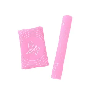 Große rosa Silikon-Teigmatte mit Messskala zum Backen und für den perfekten Gebäckteig