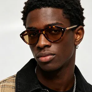 Vintage Cat Eye Sunglasses For Men Women Fashion Retro Square Frame Rivet UV Protection Outdoor Travel Beach Sun Glasses