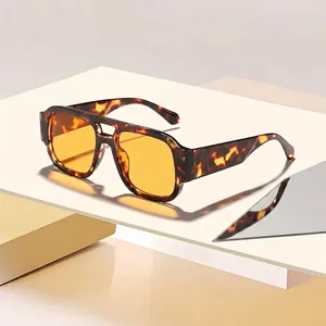 Gafas de sol de aviador cuadradas retro con montura de carey y lentes amarillas