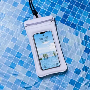 Pochette étanche pour téléphone à triple étanchéité avec cordon flottant dans la piscine