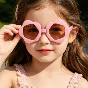 Kids Flower Shaped Irregular Sunglasses Fashion UV400 Sun Protection Eyewear PC Frame AC Lens For Boys Girls Outdoor Outfits