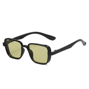 Lunettes de soleil punk carrées pour enfants avec monture PC noire et verres jaunes