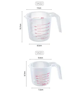 Technical dimensions of food-grade clear plastic measuring cups with red scales