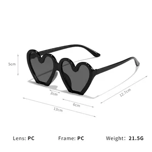 Lindas gafas de sol con forma de corazón para niños con montura y lentes de PC duraderas