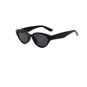 Klassieke retro zwarte kleine cat-eye zonnebril met UV-bescherming voor buiten