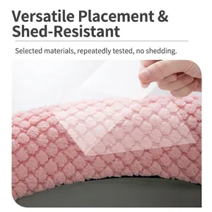Housse de siège de toilette en peluche rose avec tissu durable qui ne peluche pas