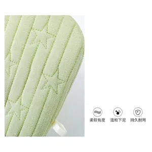 Guanto da bagno esfoliante verde chiaro a doppia faccia con motivo a stelle per il corpo