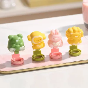 Set di 4 graziosi stampi per gelato in silicone a forma di animale per bambini fai-da-te