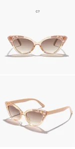Sparkling kids cat-eye sunglasses with glitter frames and shiny rhinestone accents