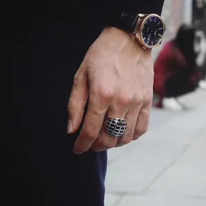 Retro Titanstahl Gitter Ring Für Herren Damen Klobig Karomuster Statement Band Streetwear Punk Schmuck Gold Silber Schwarz