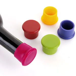 Tappi per bottiglie di vino in silicone multicolore per una conservazione ermetica fresca.