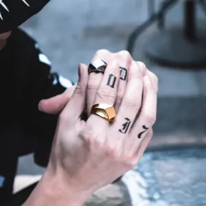 Geometrisch Quadratisch Raute Titanstahl Ring Minimalistisch Vintage Bandring Für Herren Damen Mode Unisex Fingerschmuck