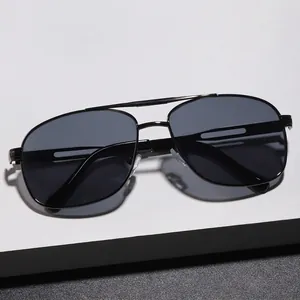 Fashion Retro Double Beam Square Metal Frame Sunglasses Women Men UV400 Personalized Shading Eyewear Travel Daily Gift
