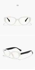 Gros plan des vues de face et de côté de lunettes de soleil blanches pour enfants
