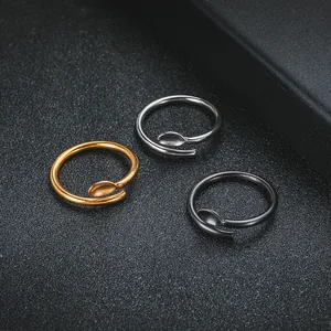 Anelli a cucchiaio retrò in acciaio al titanio color oro argento e nero per uomo e donna