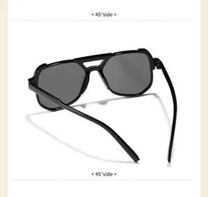 Detailansicht der quadratischen Kinder-Sonnenbrille mit Doppelbrücke im 45-Grad-Winkel