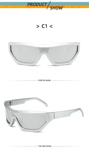 Occhiali da sole punk argento oversize, mostrati con vista frontale e laterale completa