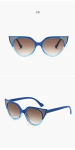 Gafas de sol ojo de gato vintage con montura azul y purpurina, vista frontal y lateral.