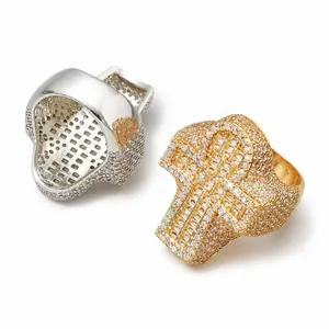 Bague croix hip hop pour hommes pavée de micro-zircones cubiques scintillants