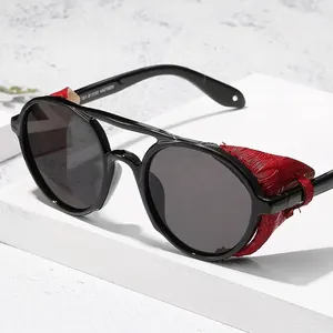 Occhiali da sole vintage steampunk con doppio ponte e paraocchi in pelle rossa