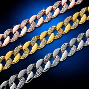 Collana a Catena Cubana Hip Hop Uomo con Strass Iced Out in Lega Placcata Oro 18K Catena a Maglia Grossa Gioielli Moda Unisex