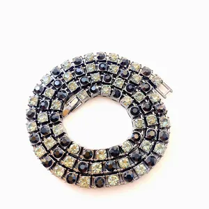 Close-up of 5mm hip hop tennis chain with black and white rhinestones in a gunmetal finish