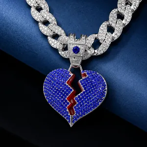 Collana con Ciondolo a Cuore Spezzato Iced Out in Lega Hip Hop per Uomo Donna Catena Cubana con Strass Gioielli di Moda Regali