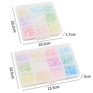 Buntes Glasperlen-Set in transparenter Aufbewahrungsbox für DIY-Schmuckherstellung