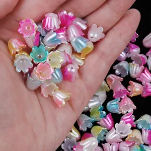 Cuentas de Flores de Lirio de los Valles Acabado Perlado Plástico ABS Cuentas Sueltas para Collar Pulsera DIY Accesorios de Joyería Hechos a Mano