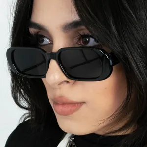 Lunettes de Soleil Carrées Rétro Pour Hommes Femmes Mode Style Européen Américain Protection UV400 Monture PC