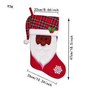 Dimensioni della calza di Natale con Babbo Natale nero 3D, barba e risvolto scozzese