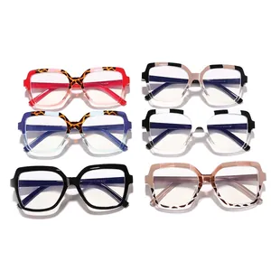 Collezione di occhiali quadrati anti-luce blu con montature colorate alla moda per donne
