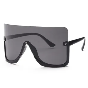Oversized shield sunglasses featuring dark gray lenses and a black windproof frame design