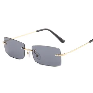 Occhiali da Sole Rettangolari Senza Montatura Donna Uomo Montatura in Metallo Lenti Sfumate Oceano Moda Montatura Piccola Retro Y2K UV400