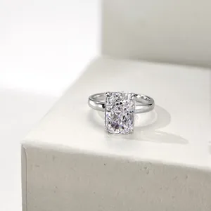 Close-up of S925 sterling silver ring featuring a radiant crushed ice cut zircon