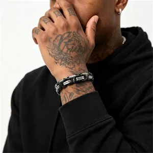 Men's stainless steel hip hop bracelet with black and silver Byzantine link design