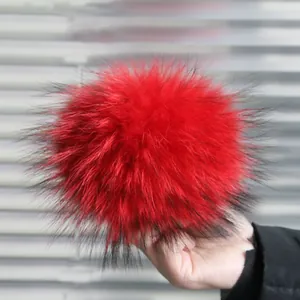 Pompon de piel de mapache teñida de rojo de 15cm con botón a presión para sombreros y manualidades
