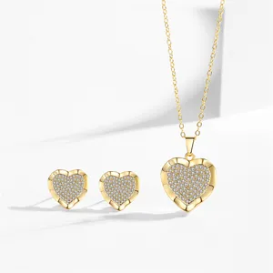 Einfaches Elegantes Herzförmiges Zirkonia Halskette Und Ohrstecker Schmuckset Für Damen Kupfer Gold Silber Schmuckset
