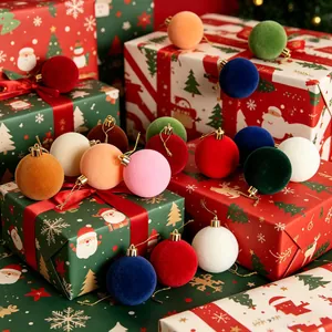 Palle di Natale Fioccate Colorate Texture Velluto Ornamenti Appendibili per Albero Palle Decorative in Plastica per Festa Casa Decor
